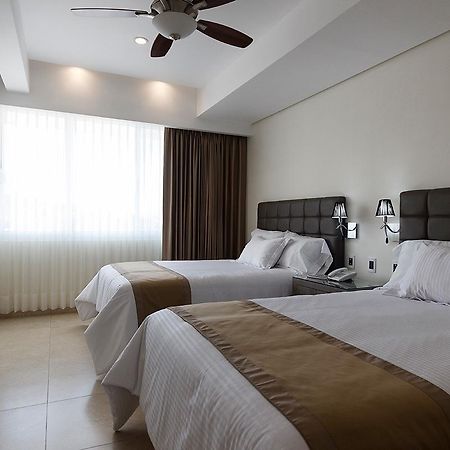 Hotel Maria Fernanda Inn Zitacuaro Екстер'єр фото